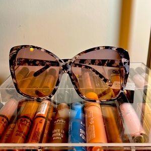 Extra large shades